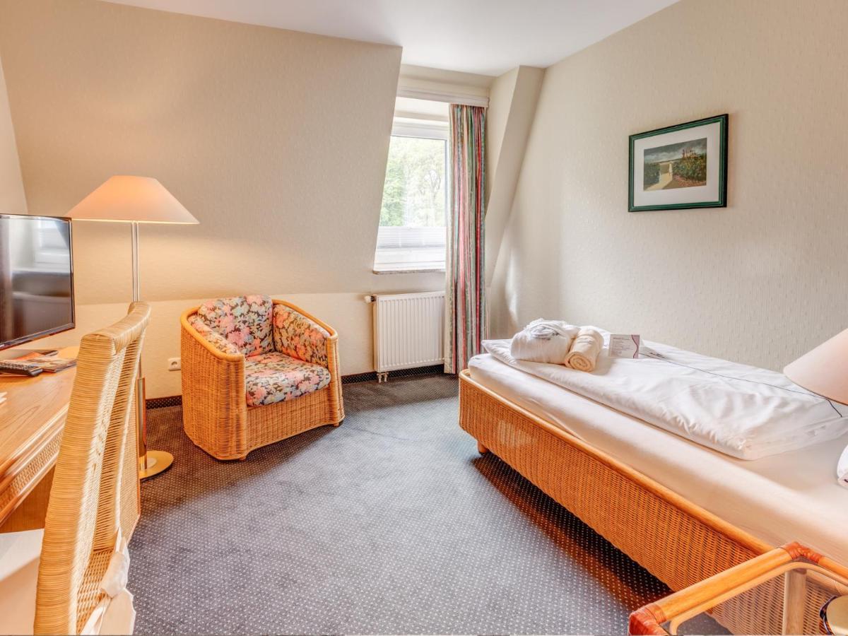 Seeschlösschen Hotel 4*